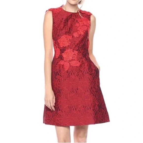 ML Monique Lhuiller Red Brocade Lorax and Lace Dress Sz 4 - Picture 1 of 11